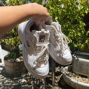 White leather fila disarray used womens US 8